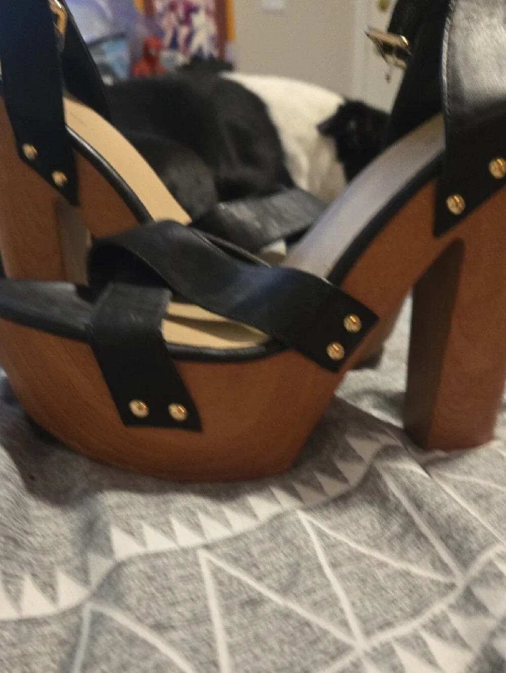 JustFab chic black